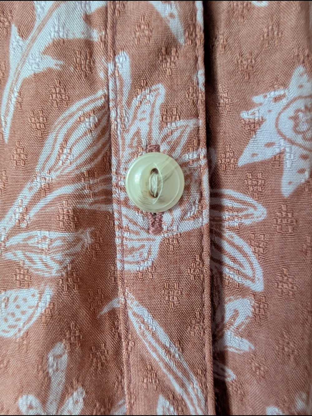 Pretty Universal Thread Top - Picture 3 of 8